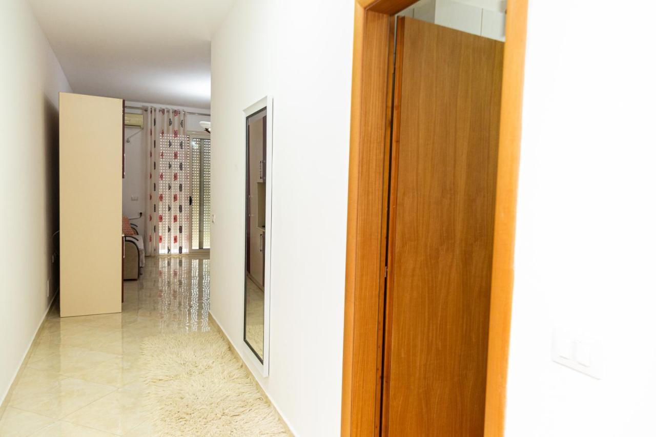 Rezidenca Martin Apartment Vlorë Екстериор снимка