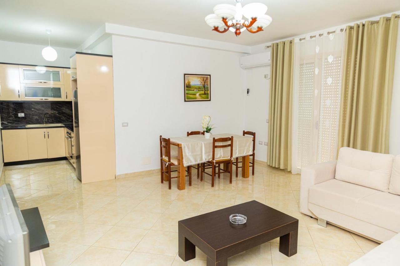 Rezidenca Martin Apartment Vlorë Екстериор снимка