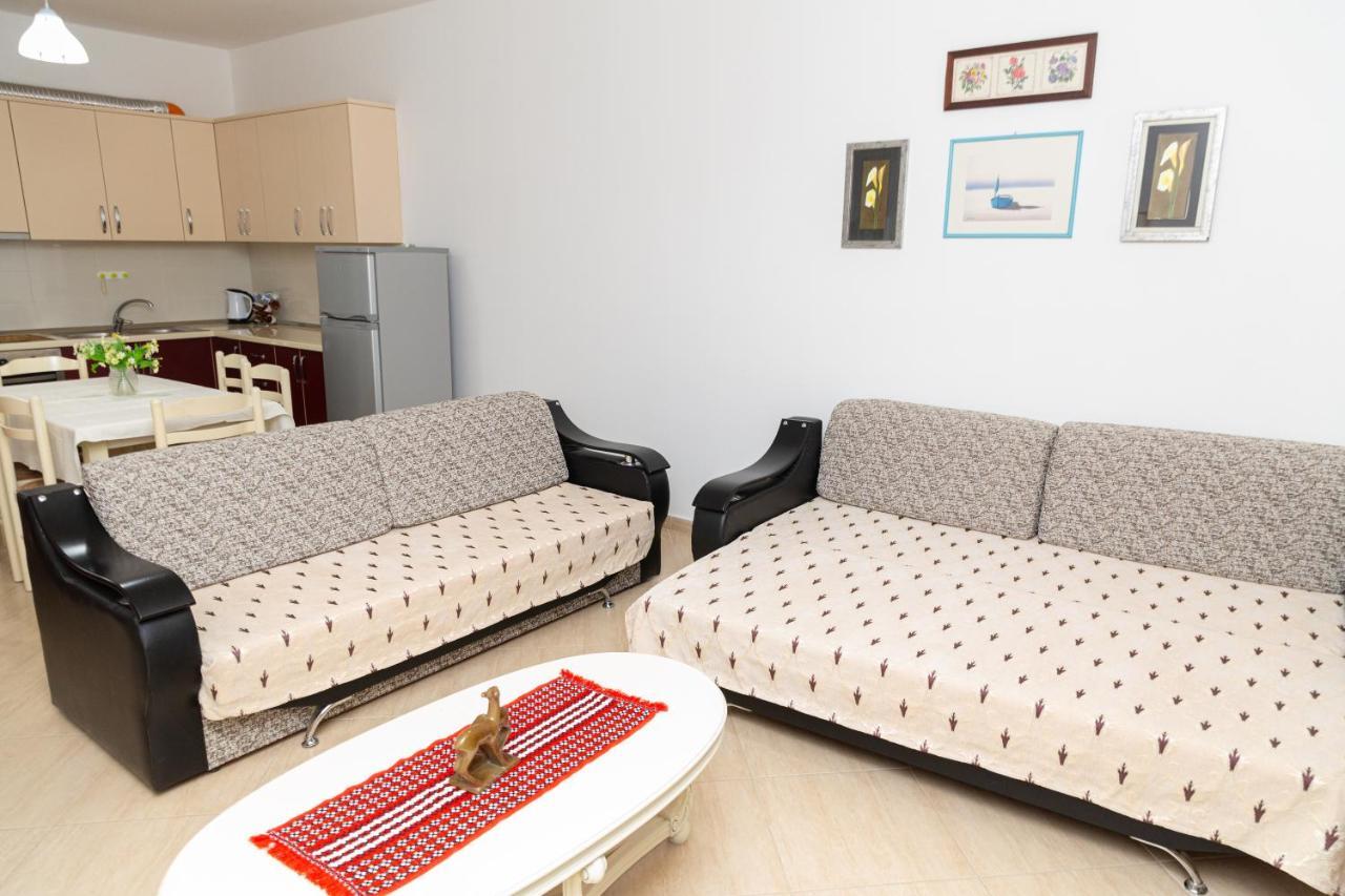 Rezidenca Martin Apartment Vlorë Екстериор снимка