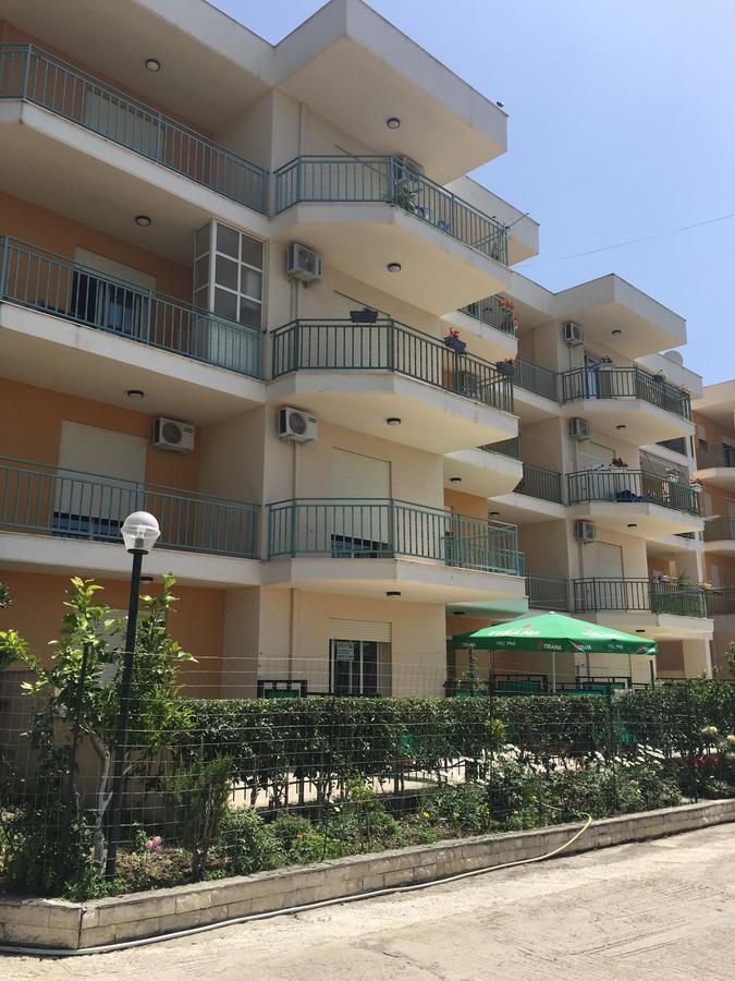 Rezidenca Martin Apartment Vlorë Екстериор снимка